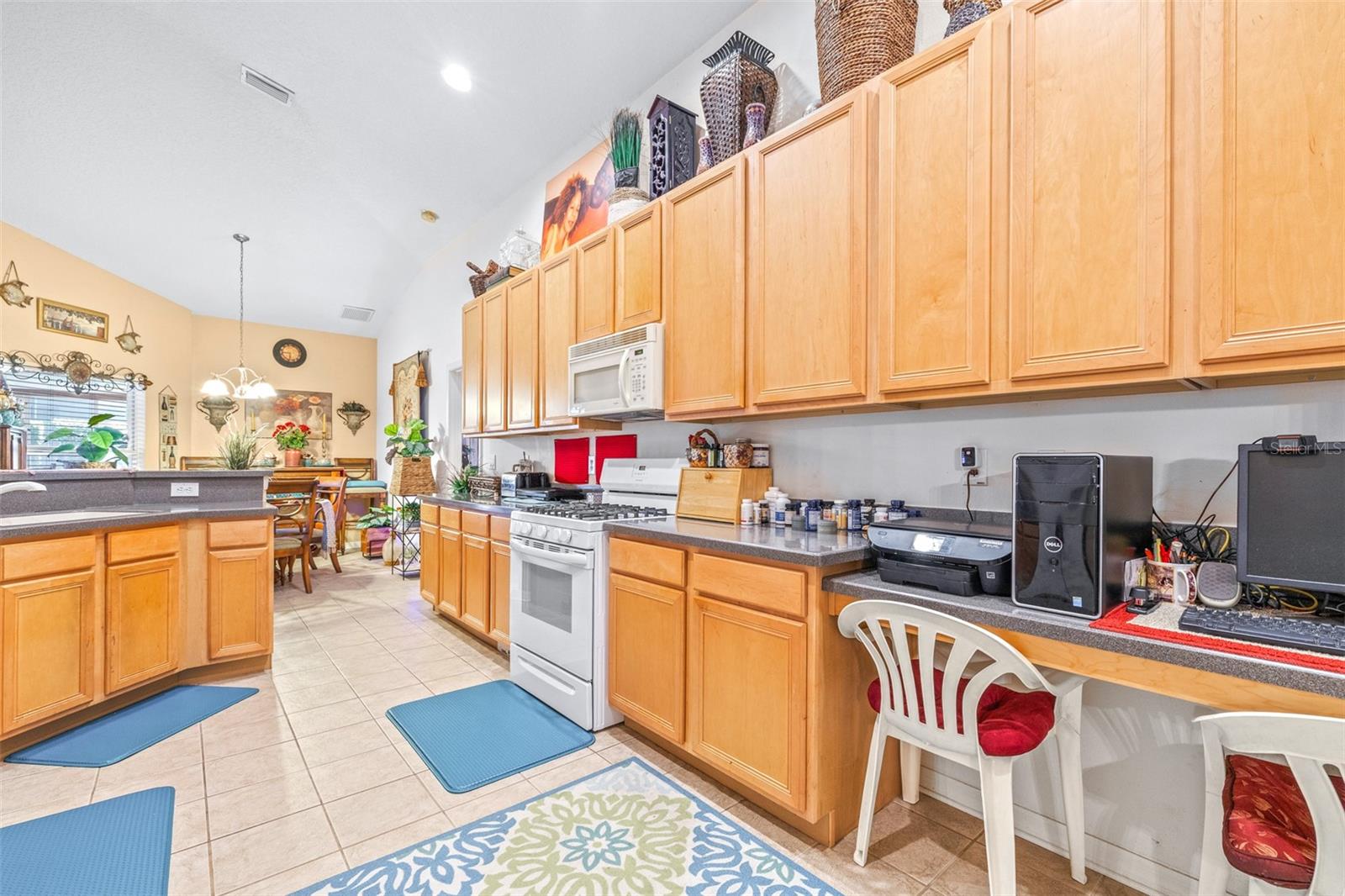 7113 CROMWELL PARK LN — photo 14