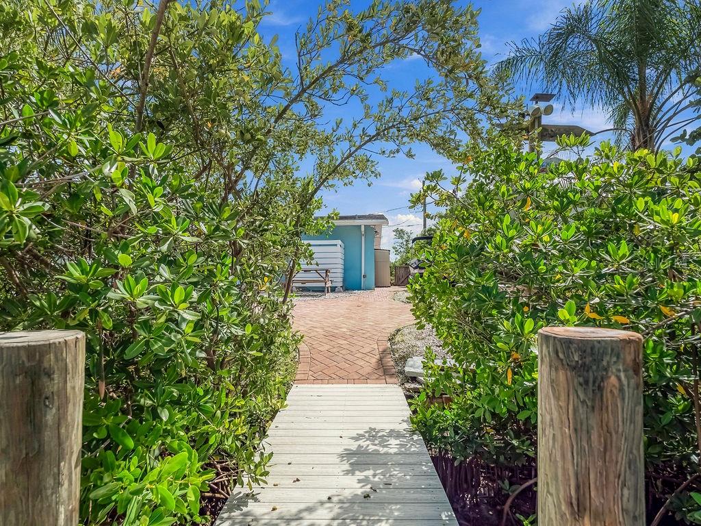 1831 BAYSHORE DR — photo 41
