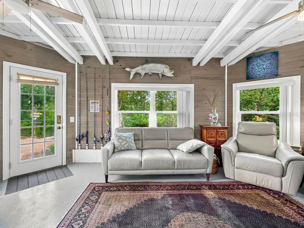 1831 BAYSHORE DR — photo 22
