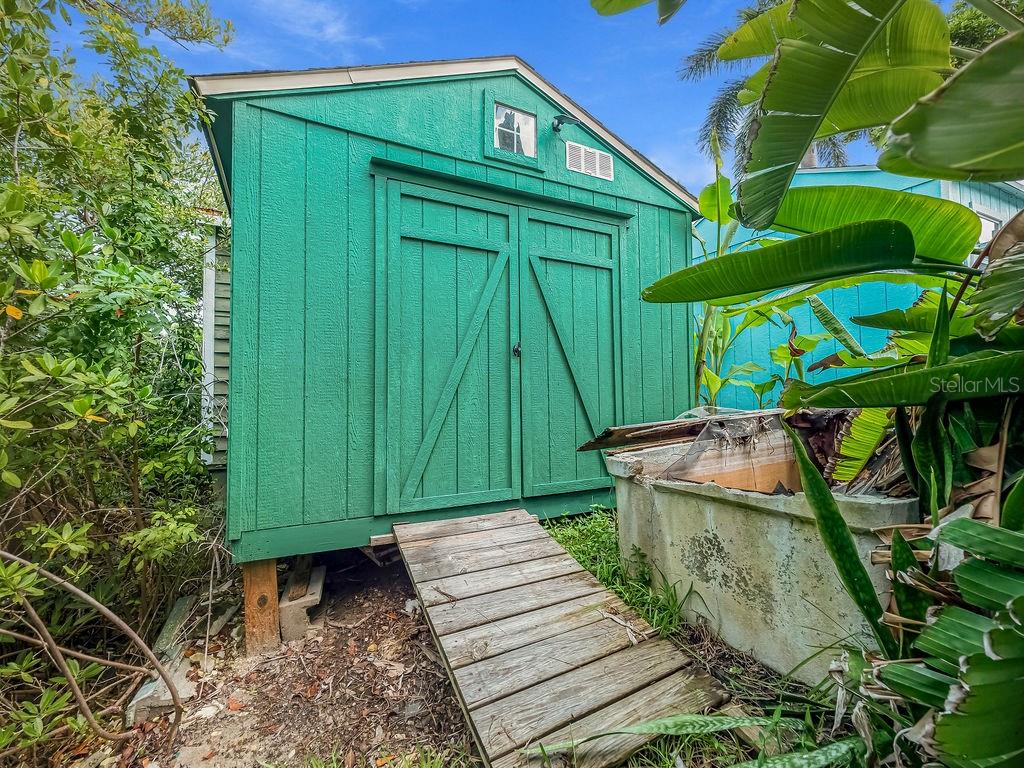 1831 BAYSHORE DR — photo 44