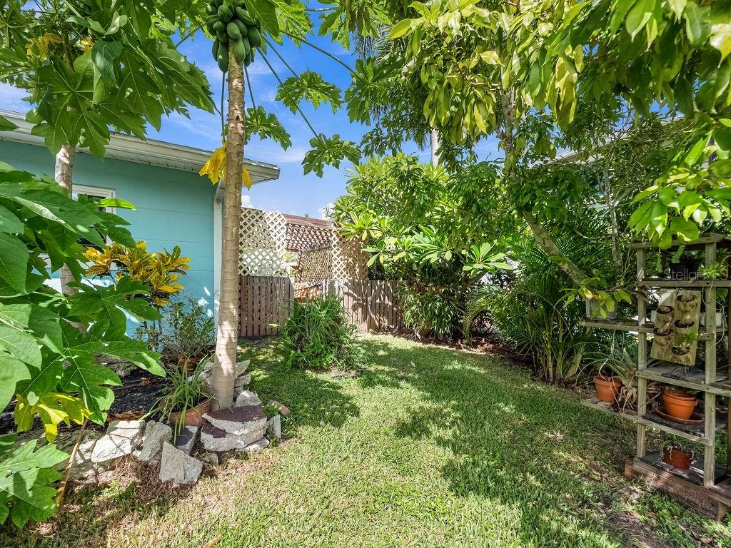 1831 BAYSHORE DR — photo 48