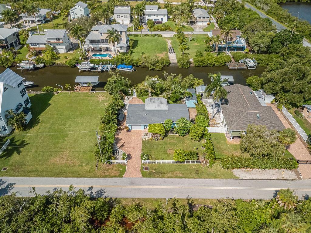 1831 BAYSHORE DR — photo 3