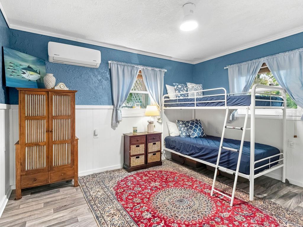 1831 BAYSHORE DR — photo 17