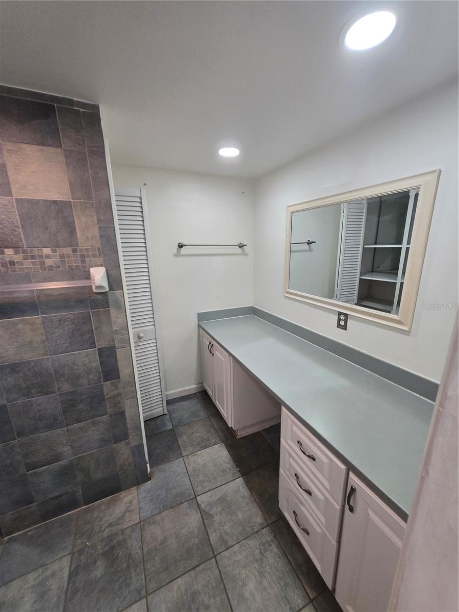 7710 W HANNA AVE — photo 22