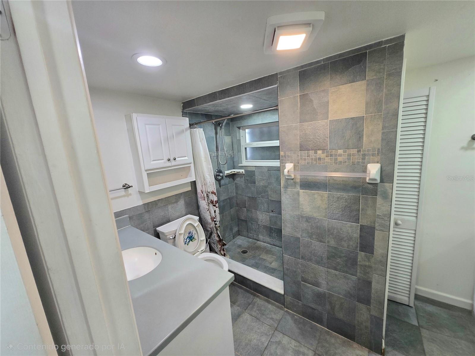 7710 W HANNA AVE — photo 21