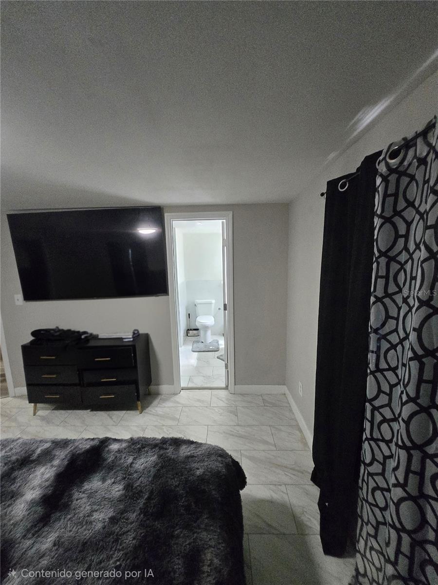 7710 W HANNA AVE — photo 17