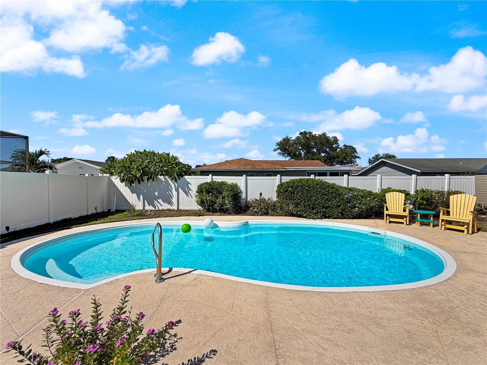 13655 LAS PALMAS DR — photo 31