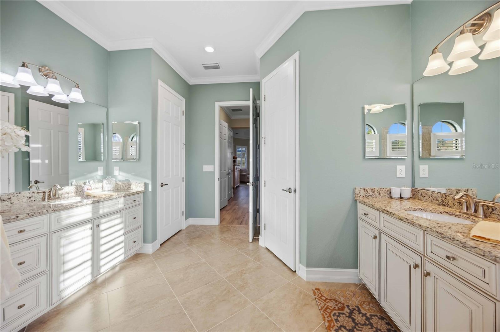 10720 TARFLOWER DR — photo 33