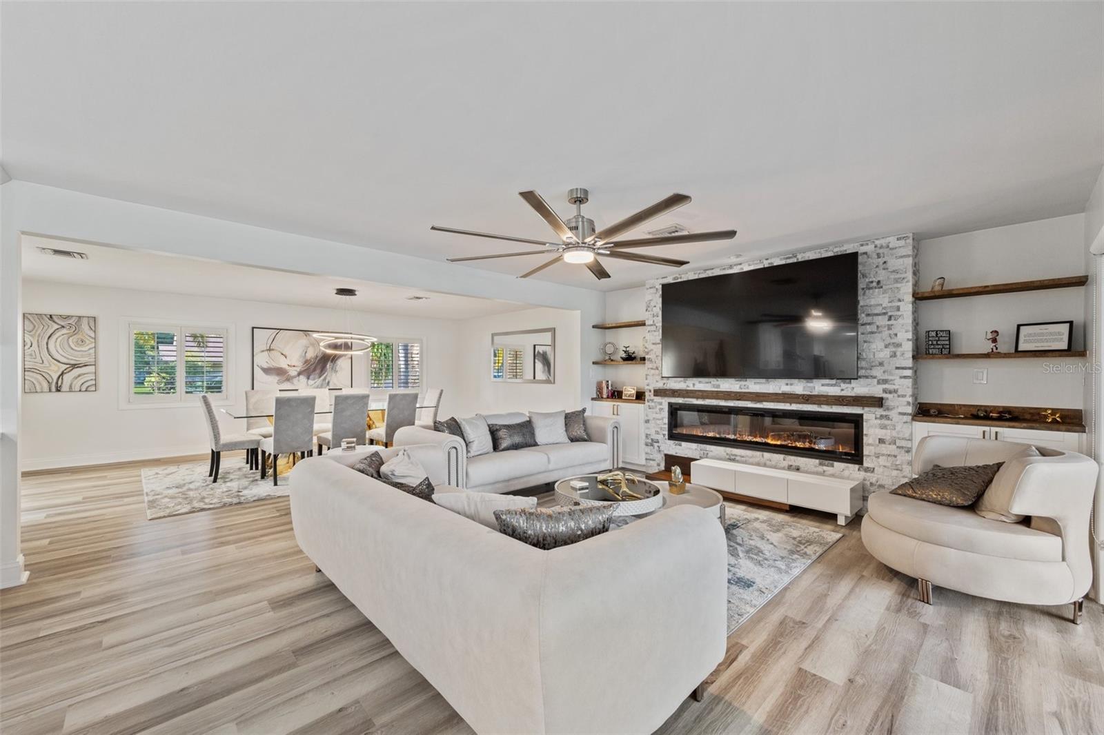 4213 DEEPWATER LN — photo 19