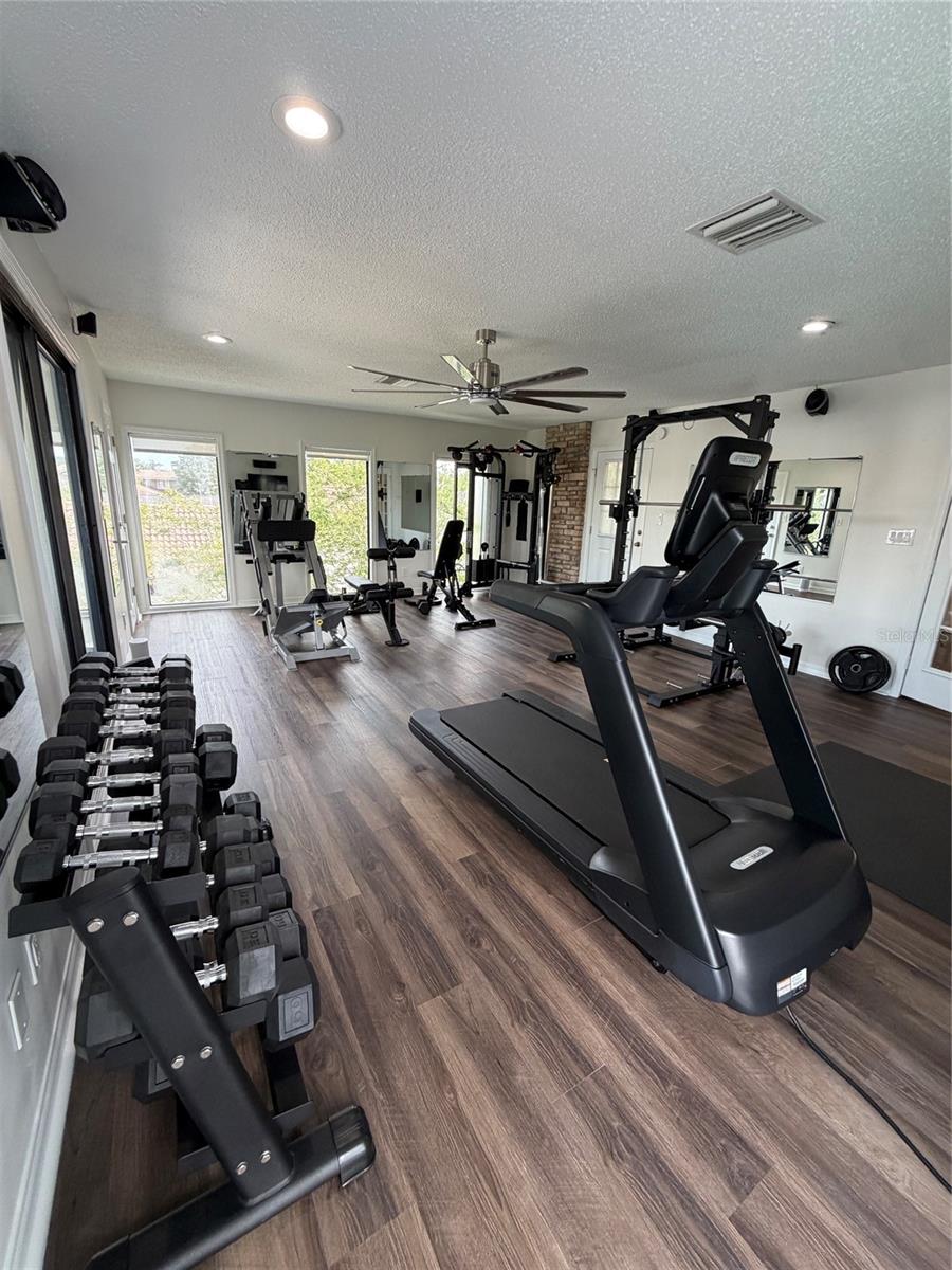 4213 DEEPWATER LN — photo 40