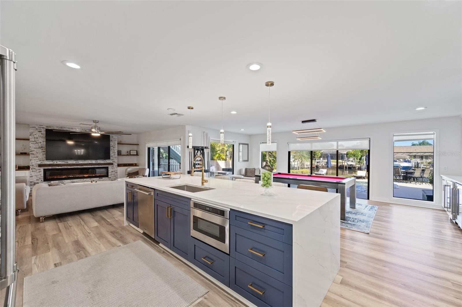 4213 DEEPWATER LN — photo 8