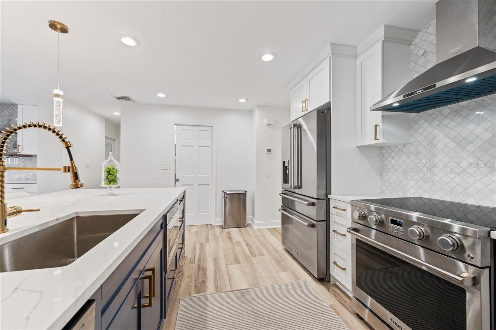 4213 DEEPWATER LN — photo 10