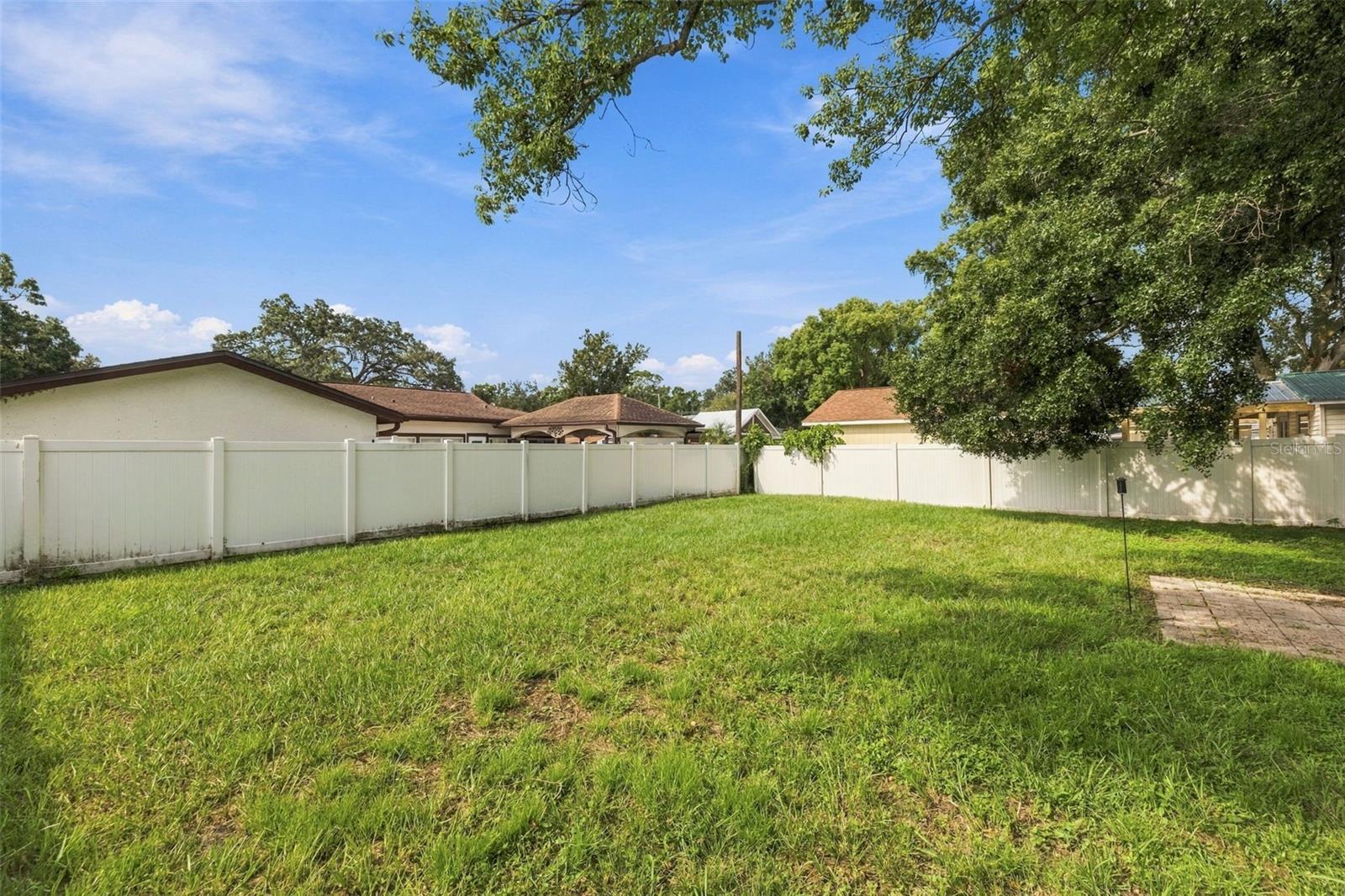 714 W PENINSULAR ST — photo 25
