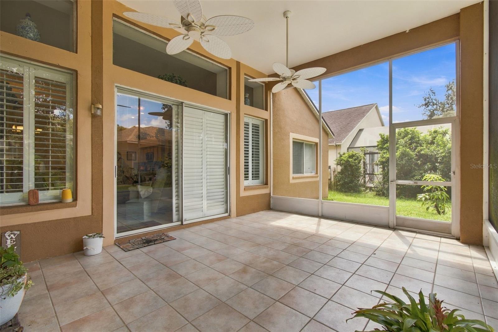 19014 SILVERBROOK DR — photo 54