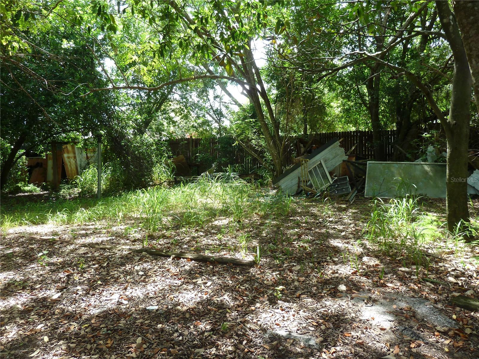 1202 LUCAS ST — photo 6