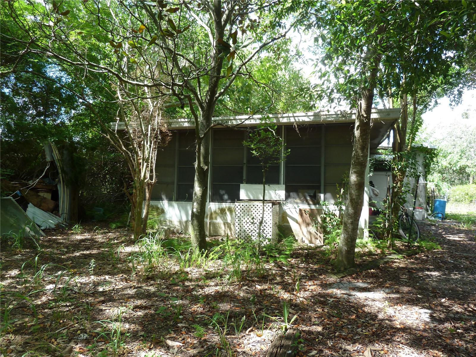 1202 LUCAS ST — photo 7