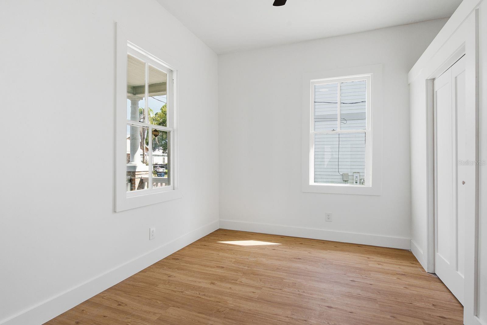2506 N 12TH ST — photo 19