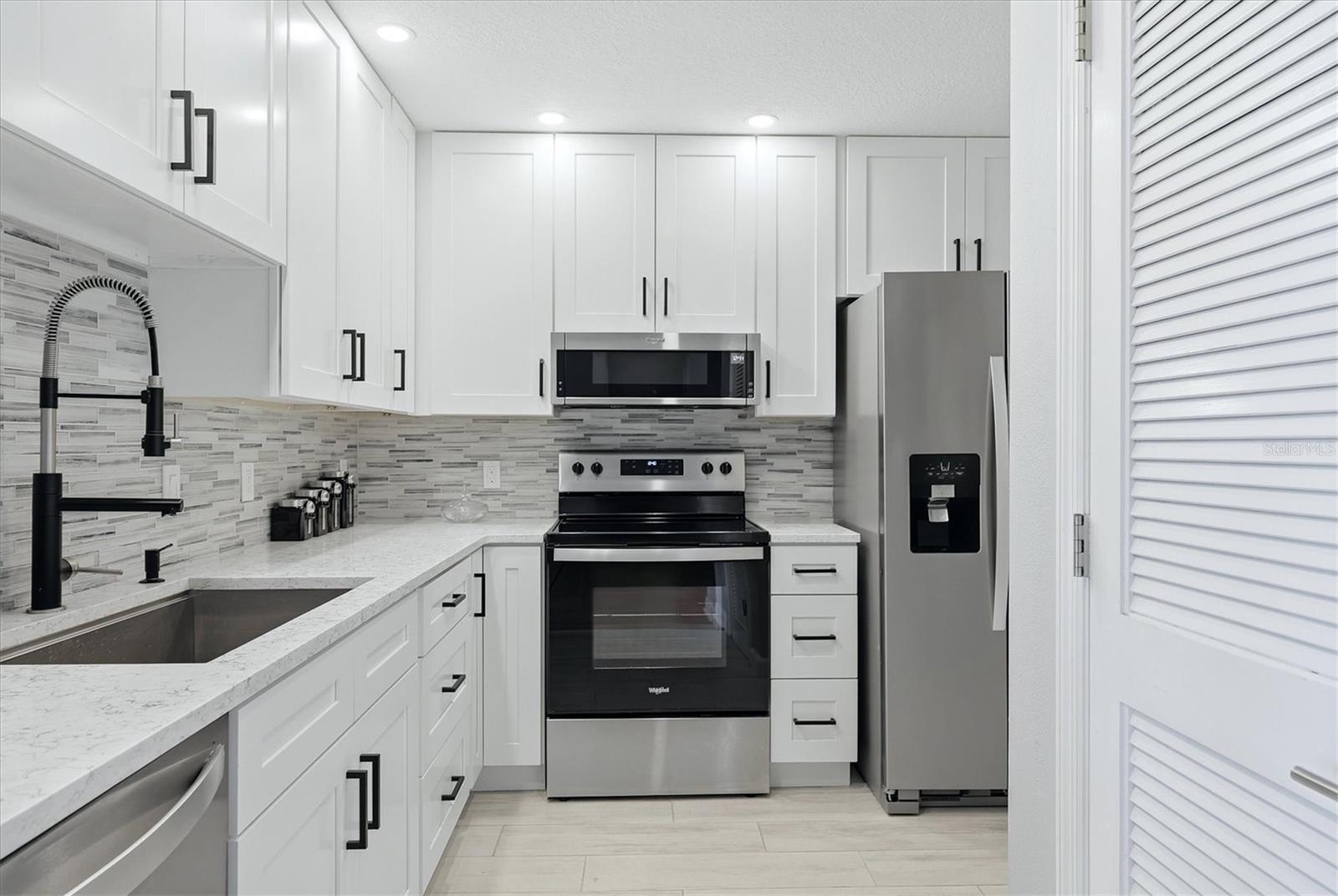 750 N TAMIAMI TRL #517 — photo 14