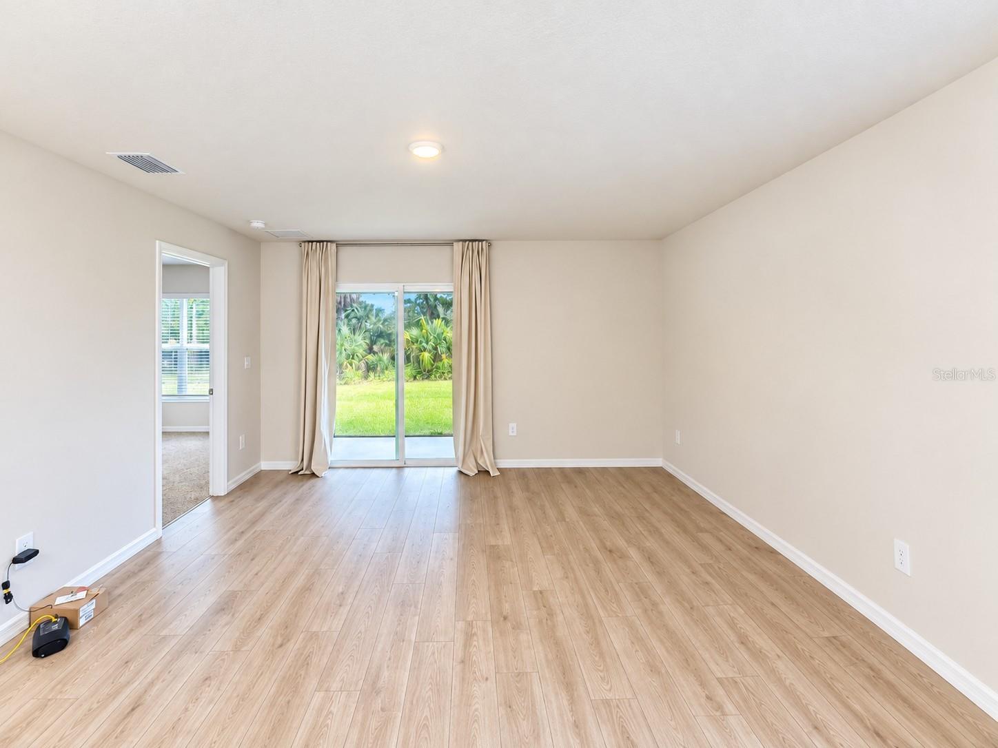 10650 HIDDEN BANKS GLN — photo 3