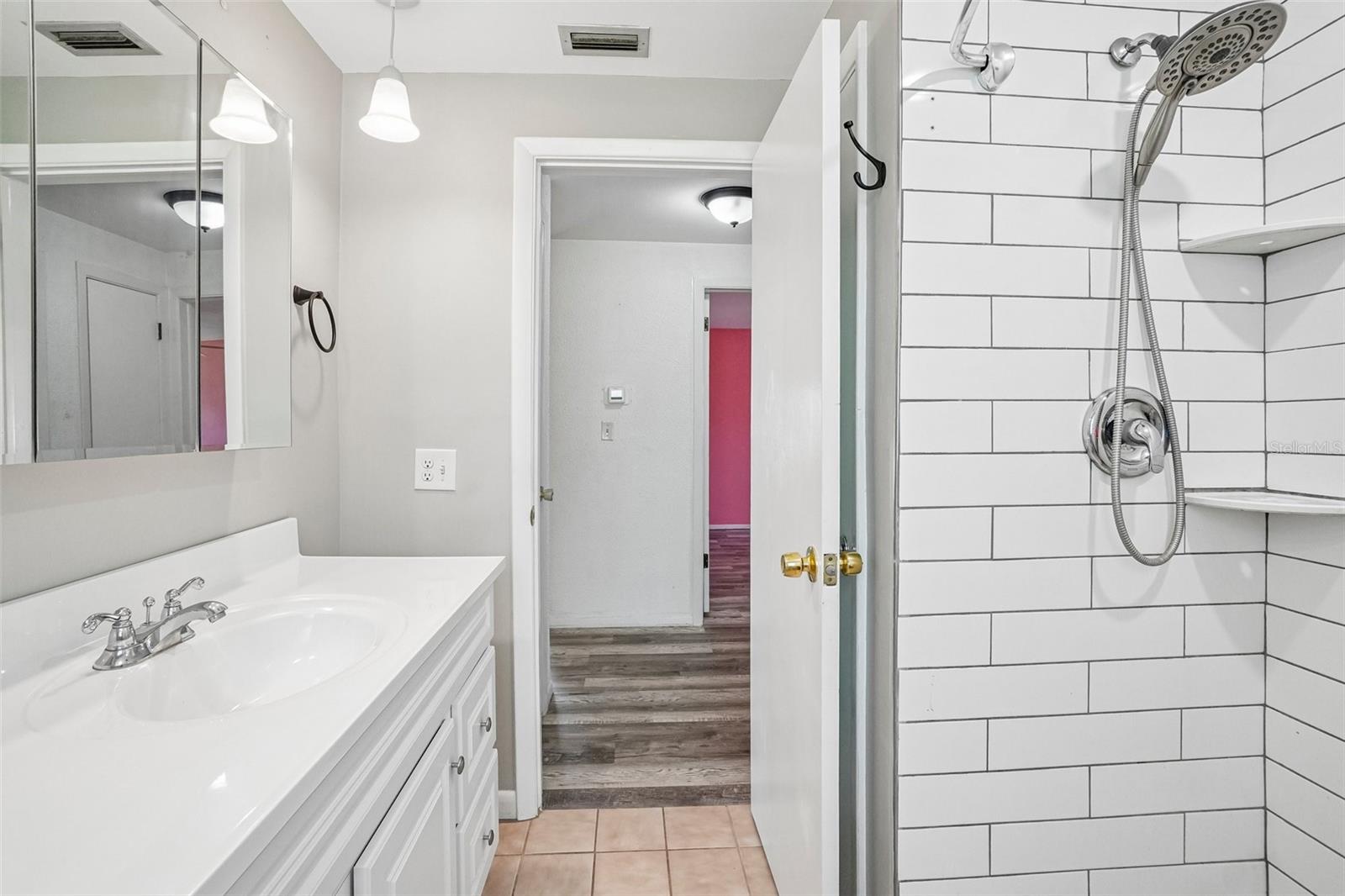 1777 BENTLEY ST — photo 24