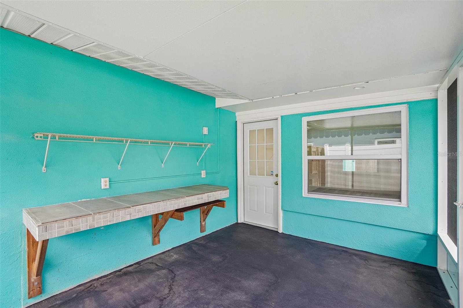 1777 BENTLEY ST — photo 30