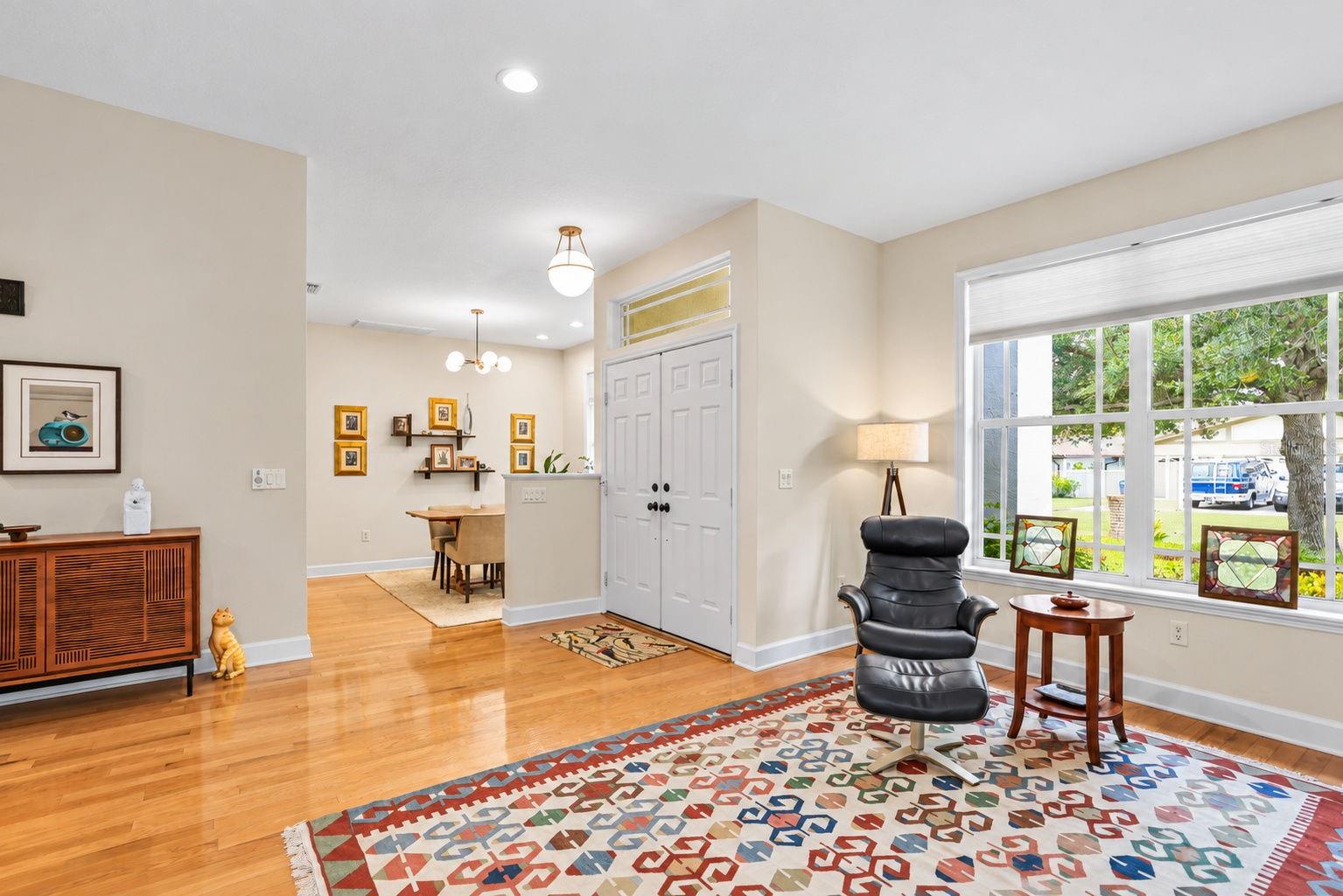 2013 MACARTHUR CT — photo 27