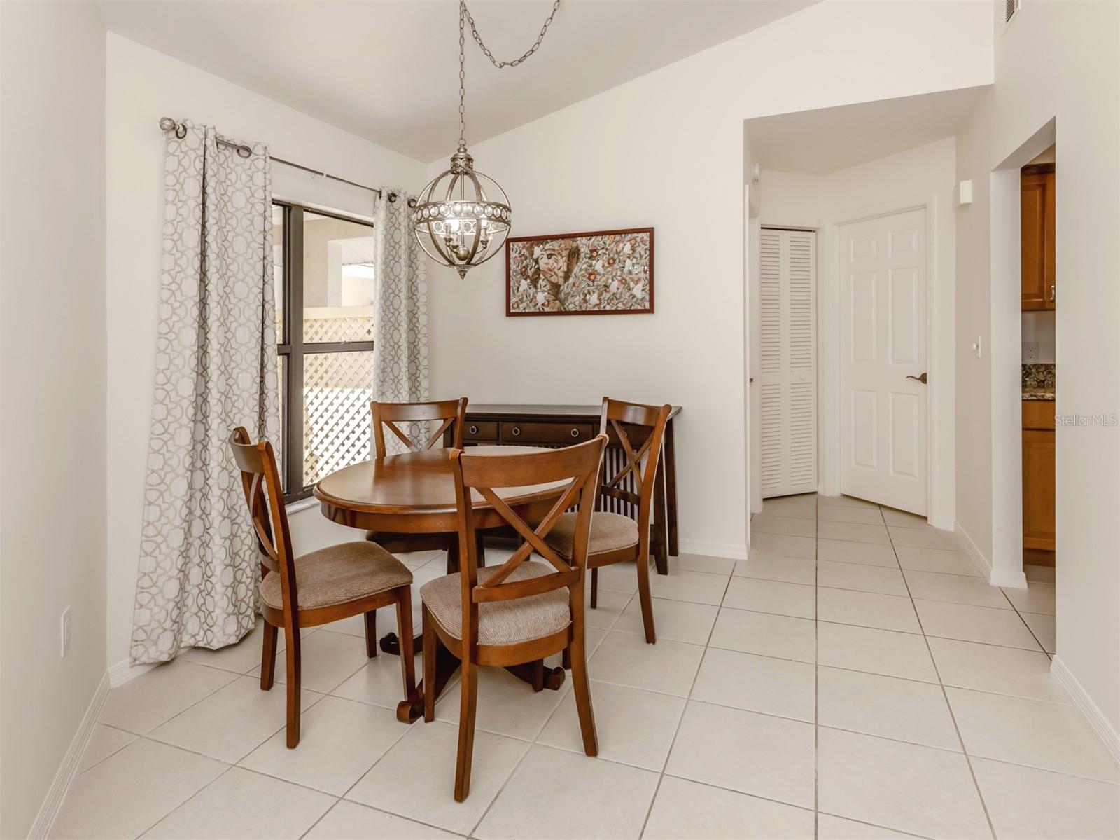 268 SOUTHAMPTON DR #309 — photo 17