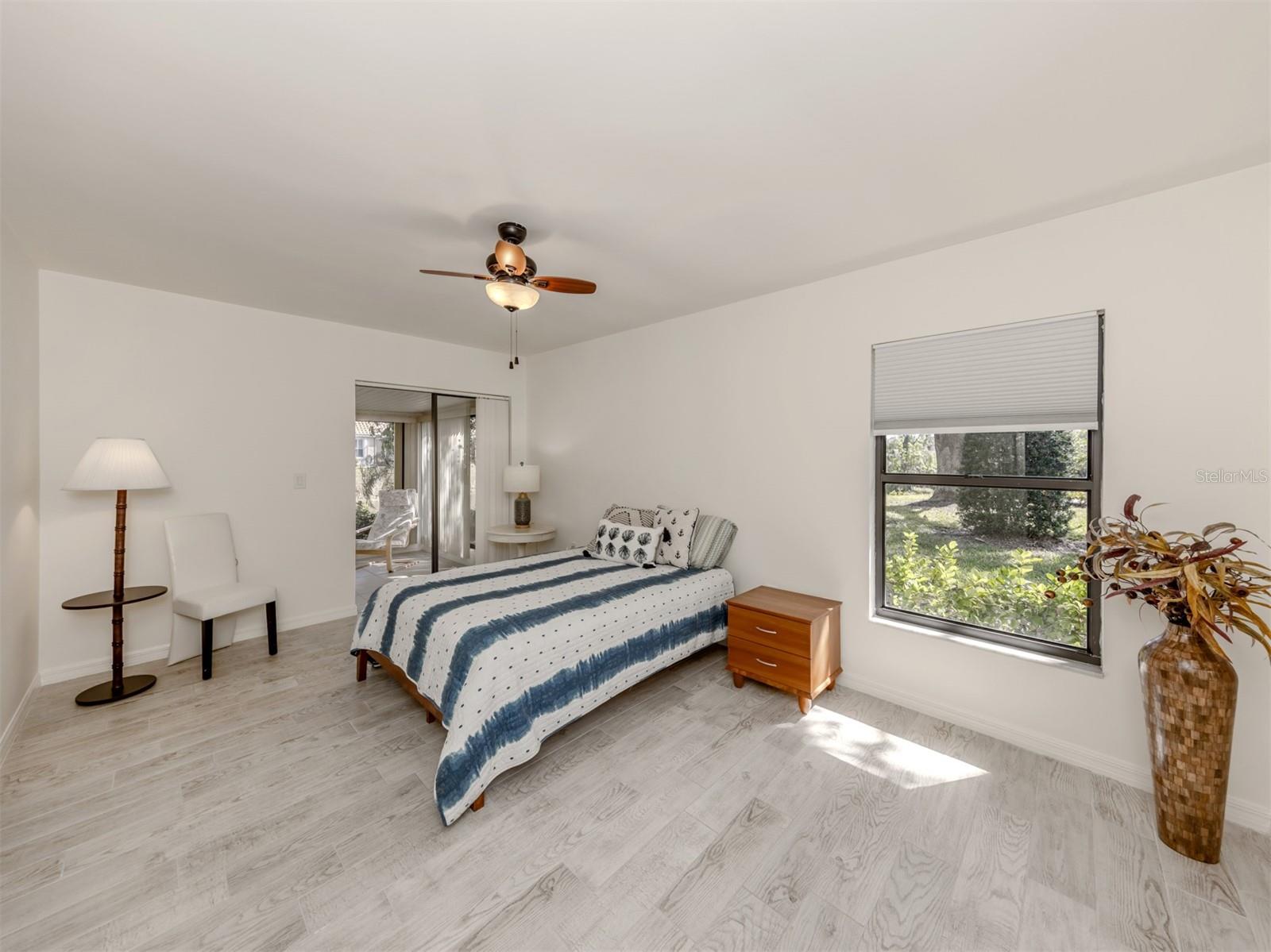 268 SOUTHAMPTON DR #309 — photo 27