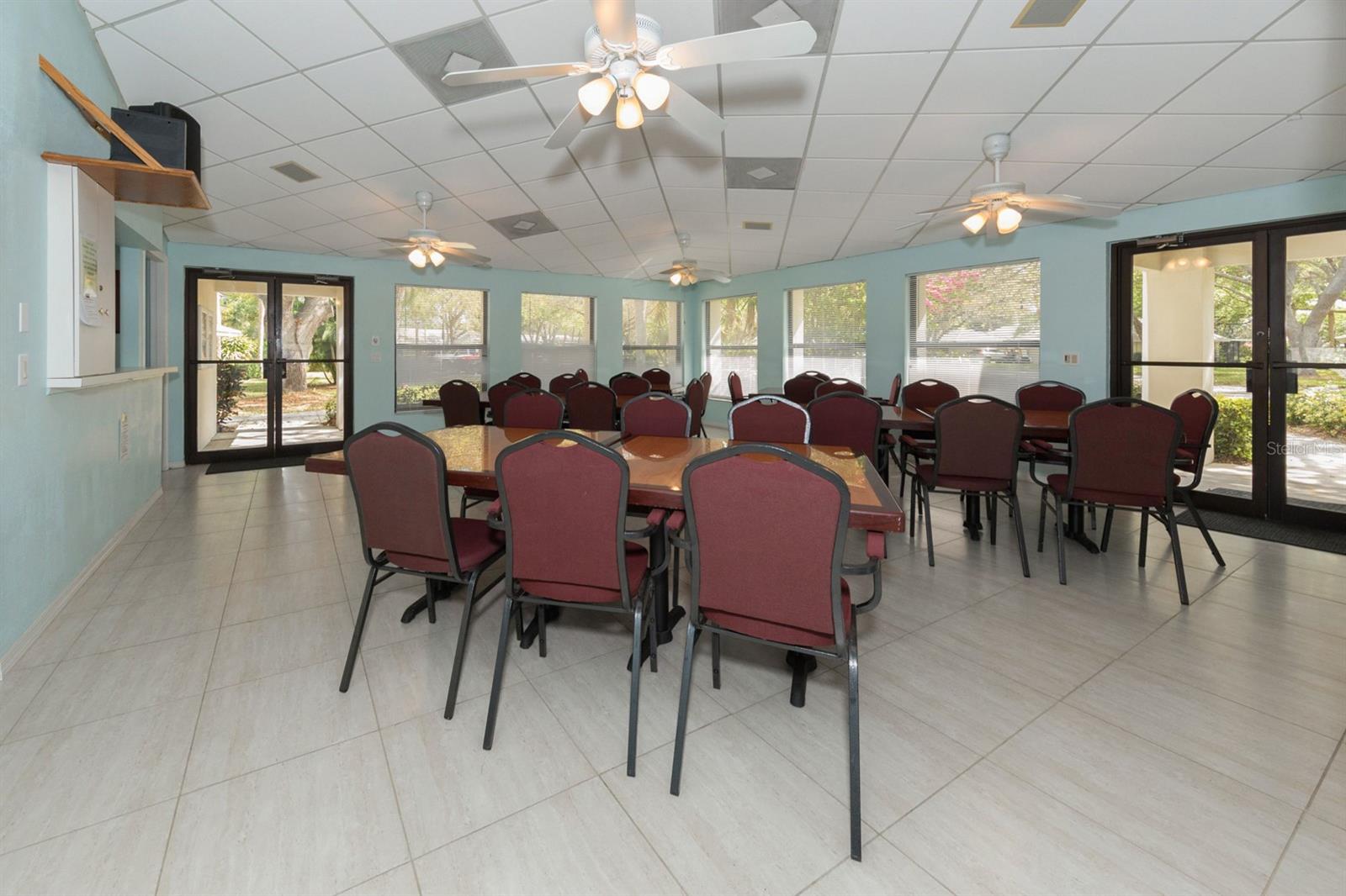 268 SOUTHAMPTON DR #309 — photo 35