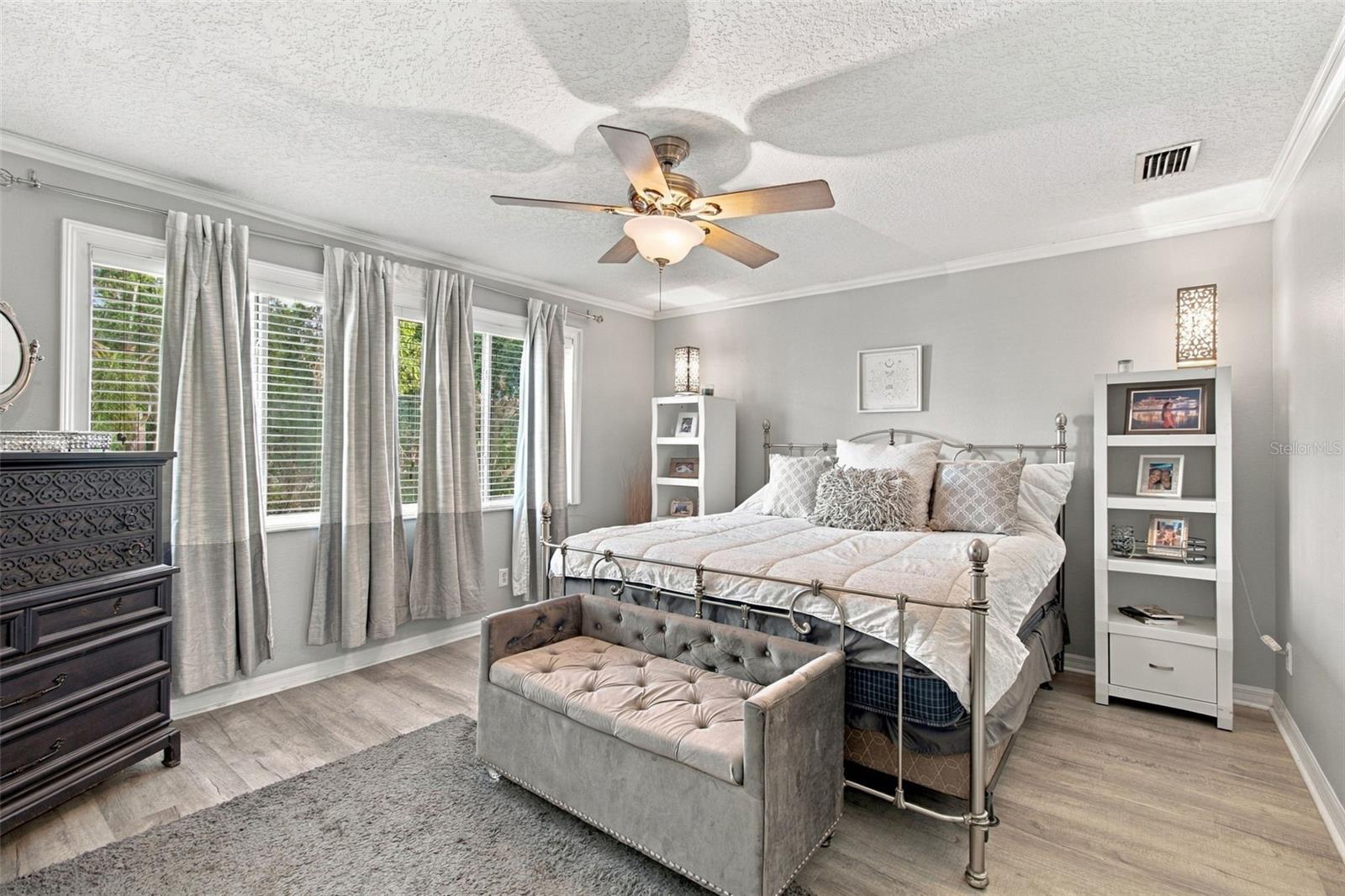 2801 W SAN ISIDRO ST — photo 36