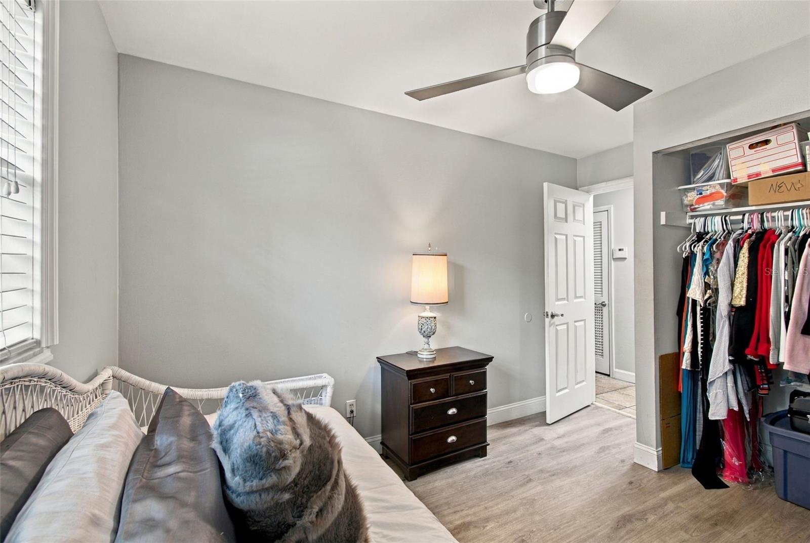 2801 W SAN ISIDRO ST — photo 30