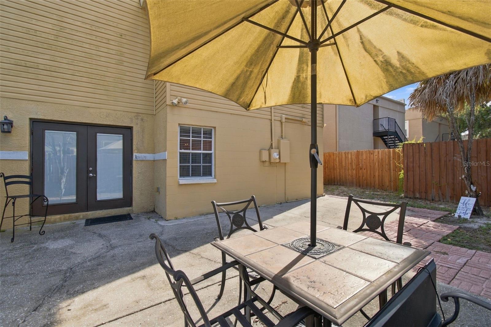 2801 W SAN ISIDRO ST — photo 46