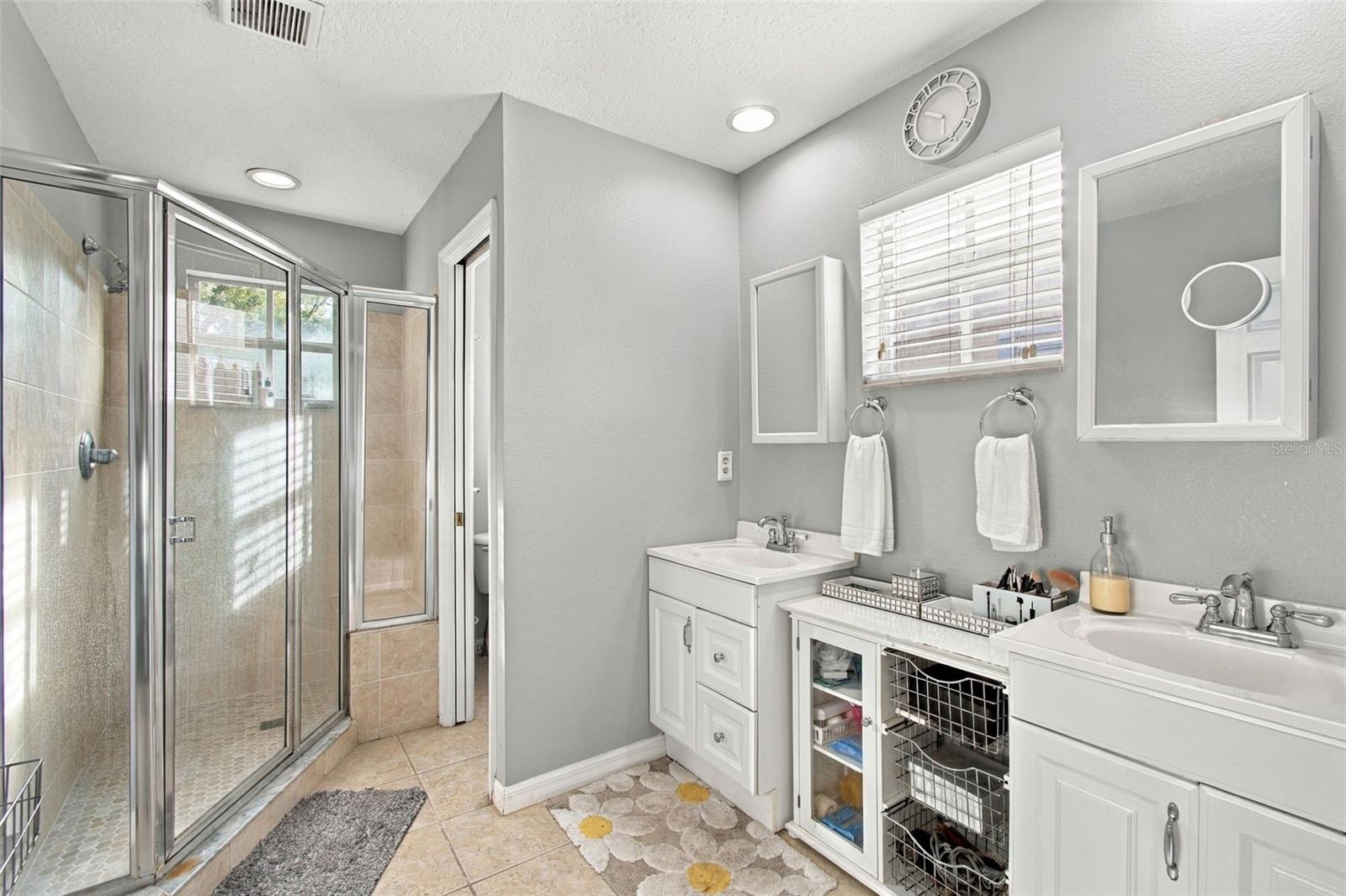 2801 W SAN ISIDRO ST — photo 38