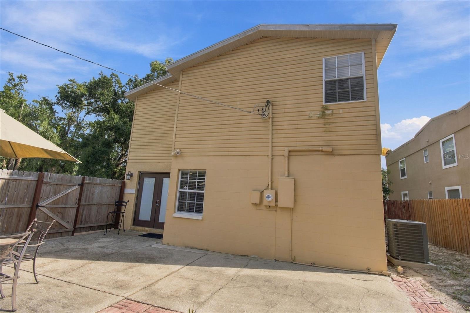 2801 W SAN ISIDRO ST — photo 44