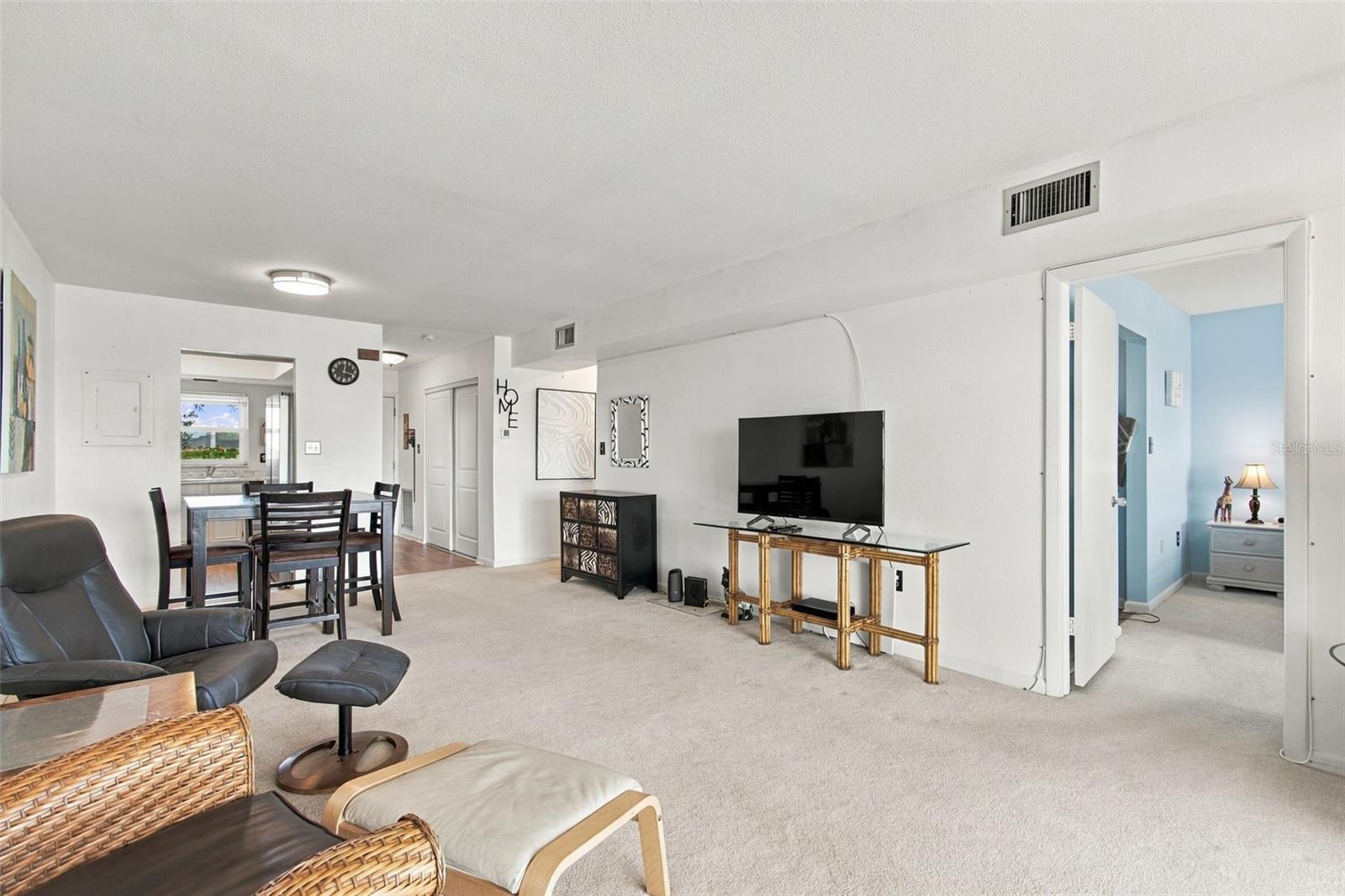 4939 FLORAMAR TER #605 — photo 13