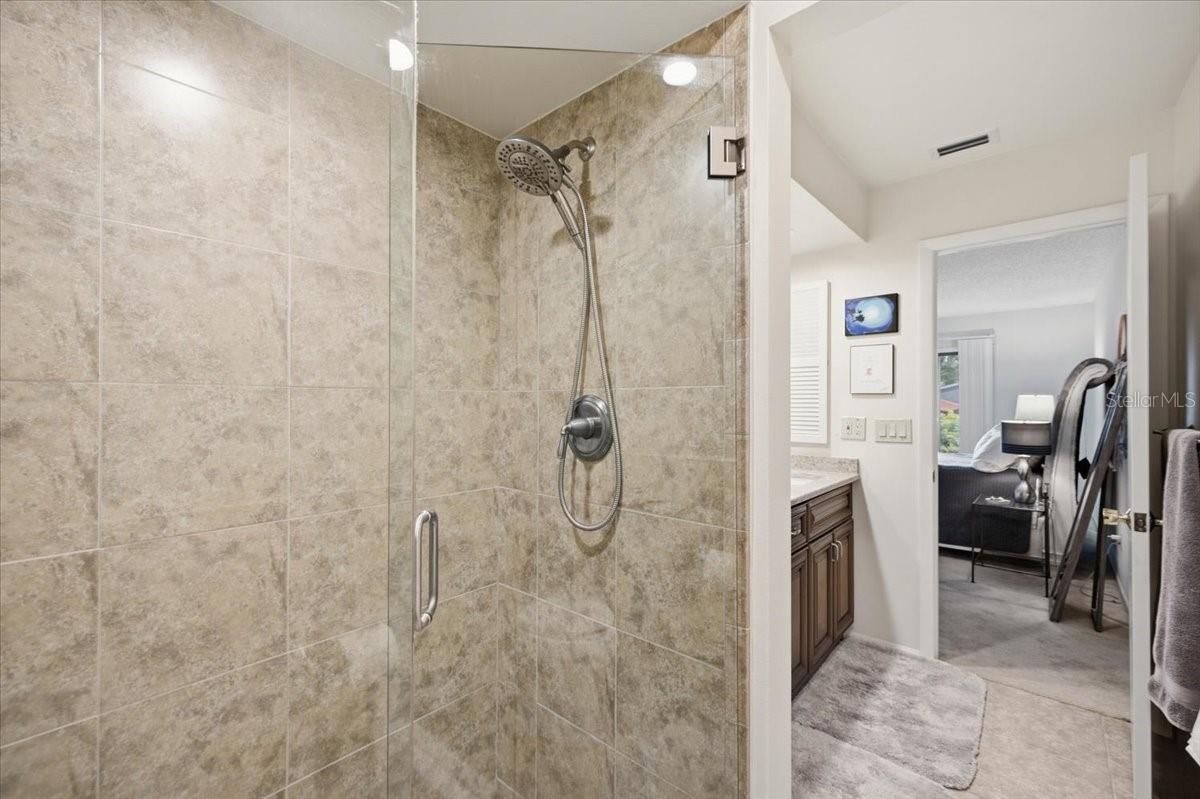 3379 HYDE PARK DR — photo 23