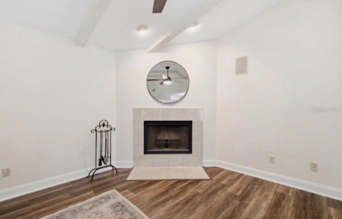 3379 HYDE PARK DR — photo 8