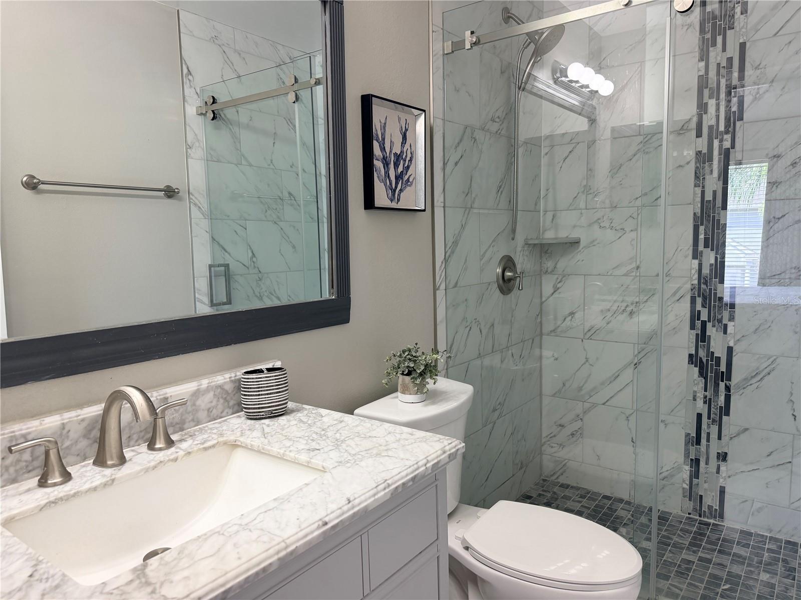 18120 PARADISE POINT DR — photo 22