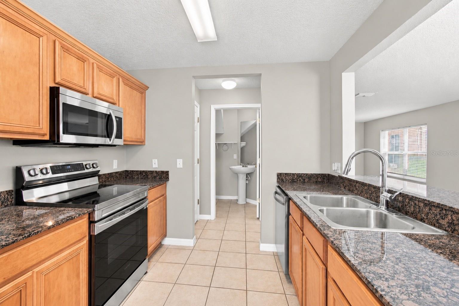 249 CASTLEKEEPER PL — photo 8