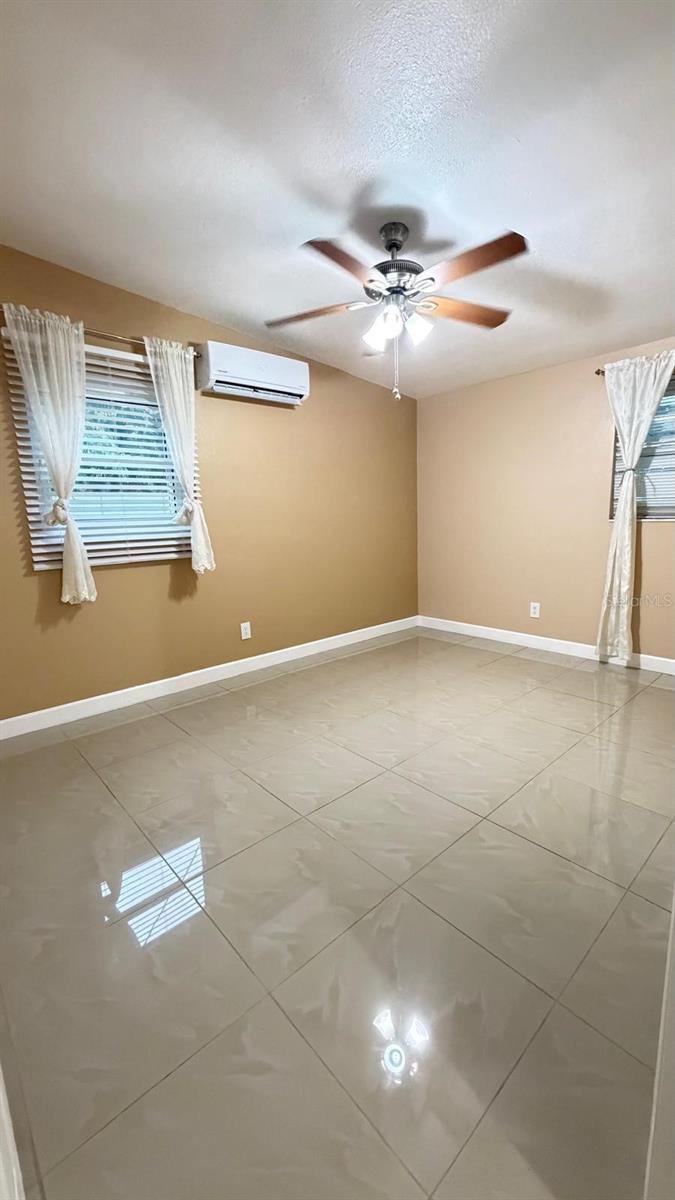 3107 BAYSHORE GARDENS PKWY — photo 9
