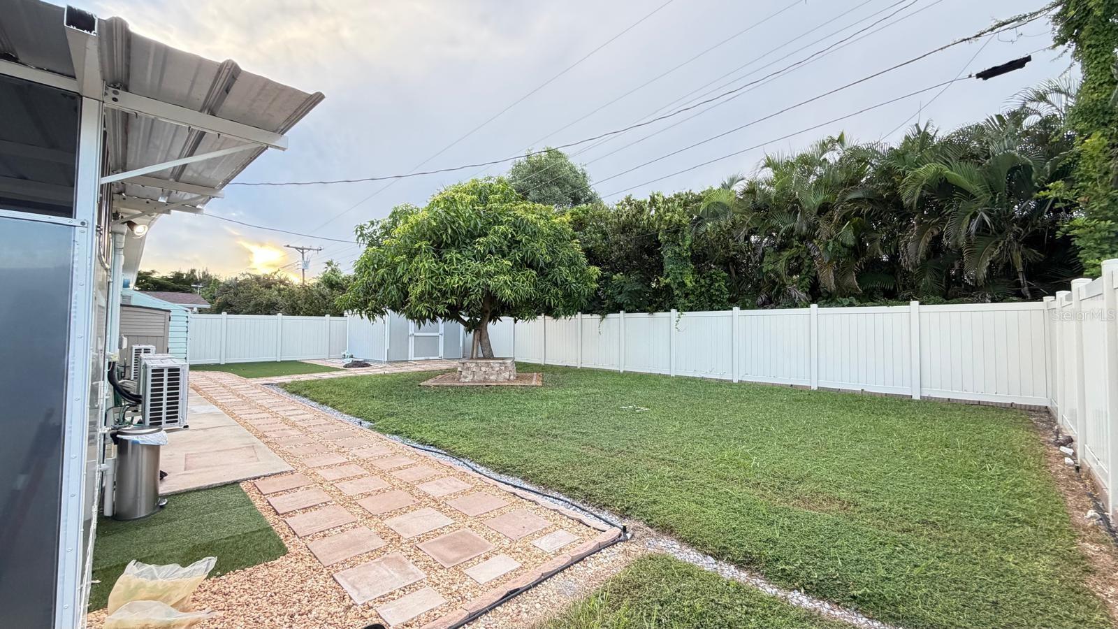 3107 BAYSHORE GARDENS PKWY — photo 14