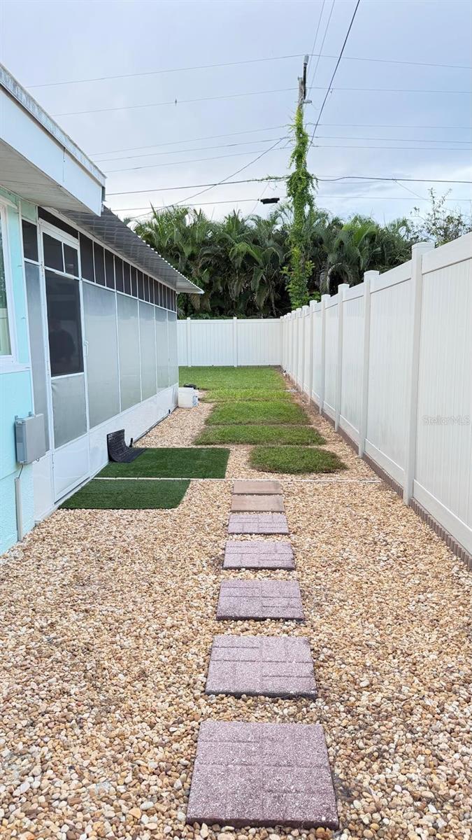 3107 BAYSHORE GARDENS PKWY — photo 13