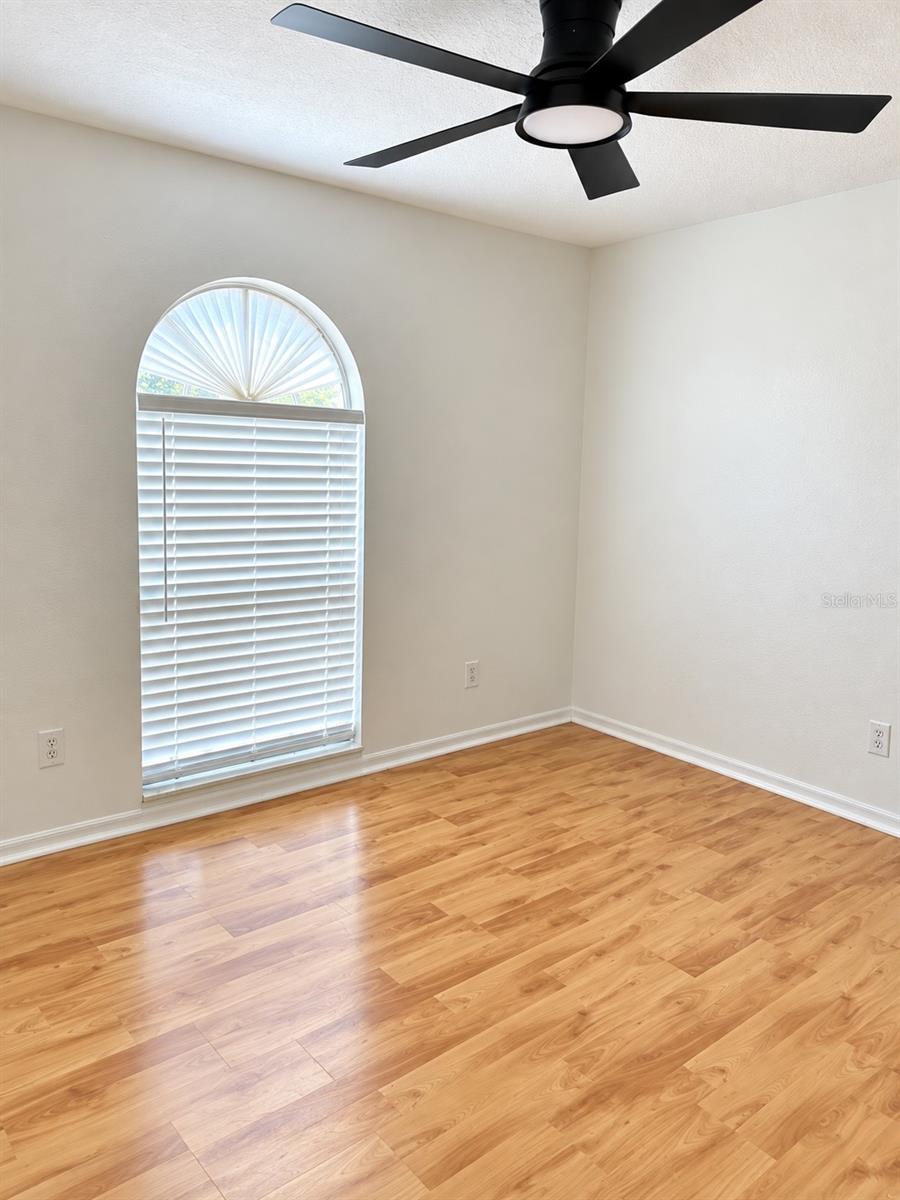 905 ROCKY MOUNTAIN CT — photo 10
