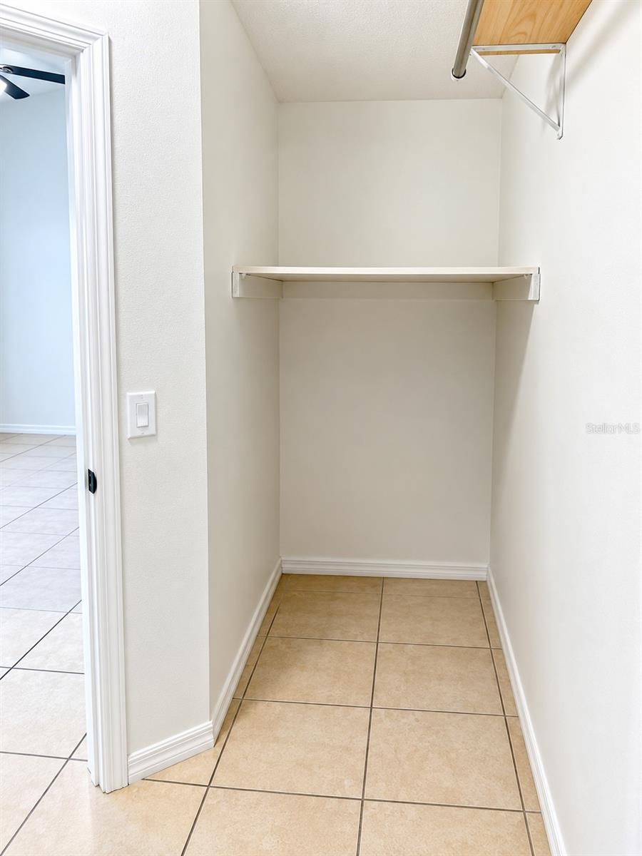 905 ROCKY MOUNTAIN CT — photo 11