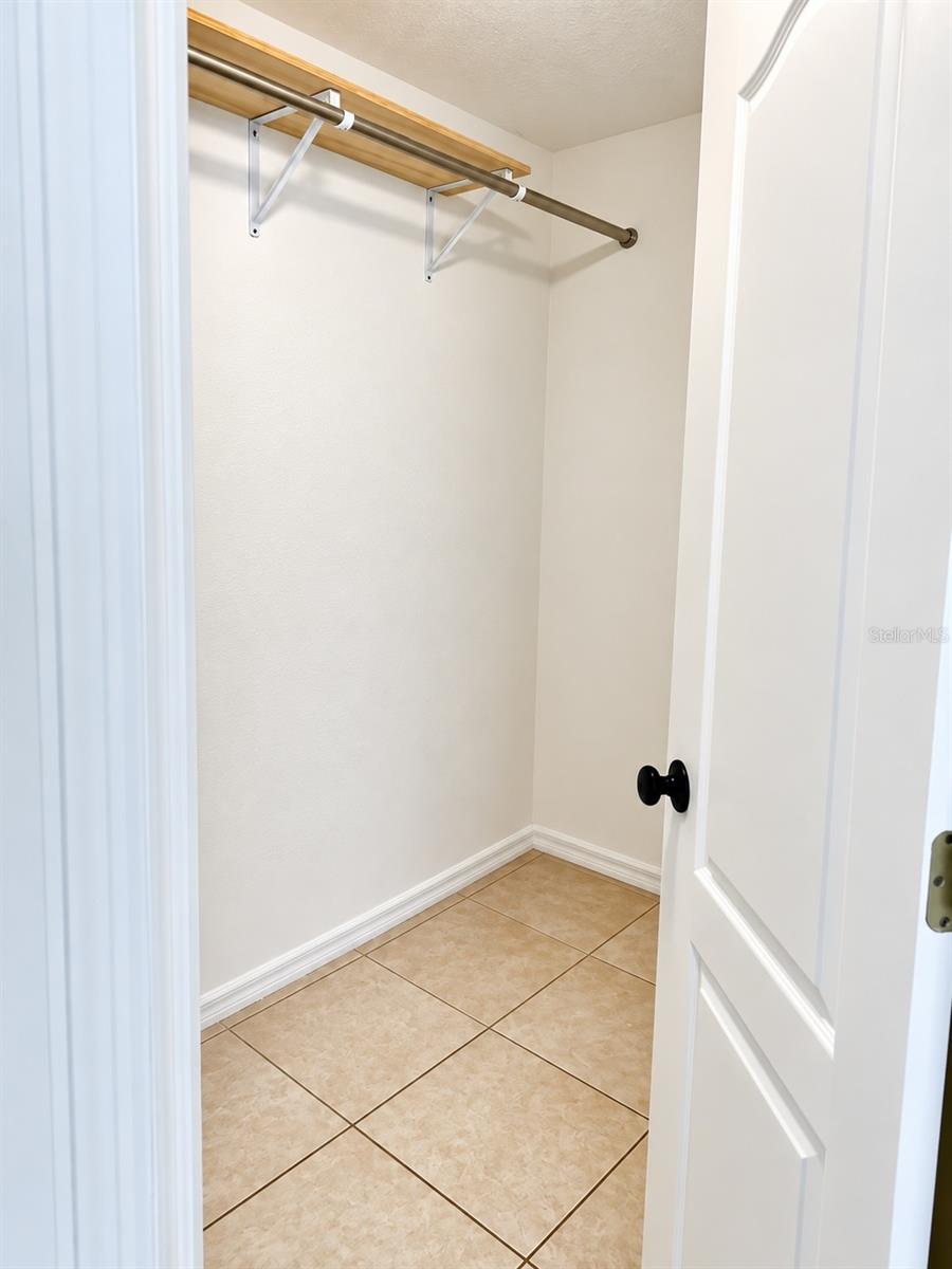 905 ROCKY MOUNTAIN CT — photo 12