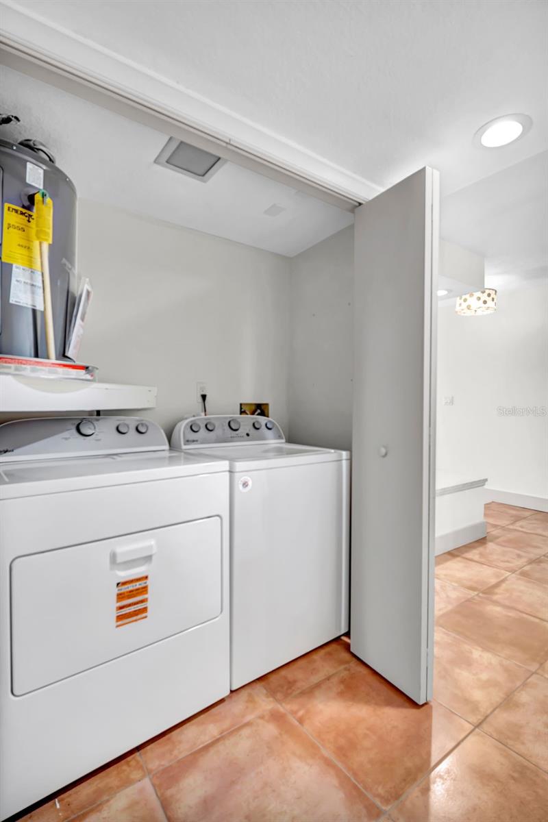 910 PINELLAS BAYWAY S #107 — photo 40