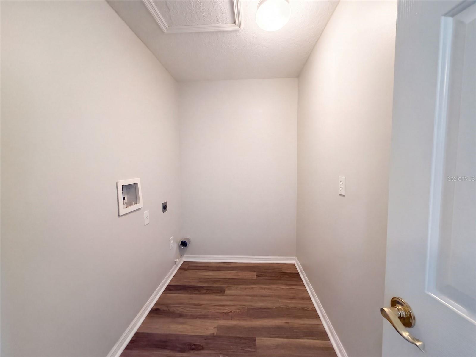 4920 TRINIDAD DR — photo 26