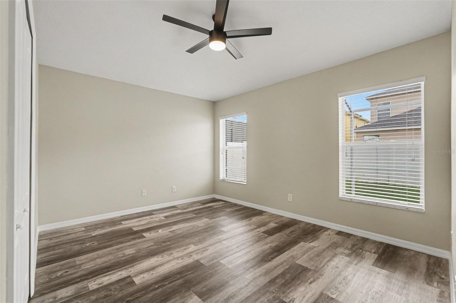 4204 MORNING BREEZE CT — photo 10