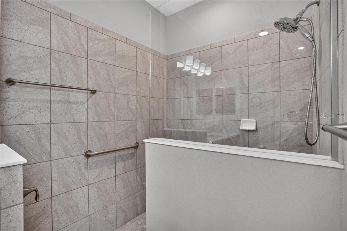 11699 OKALOOSA DR — photo 36