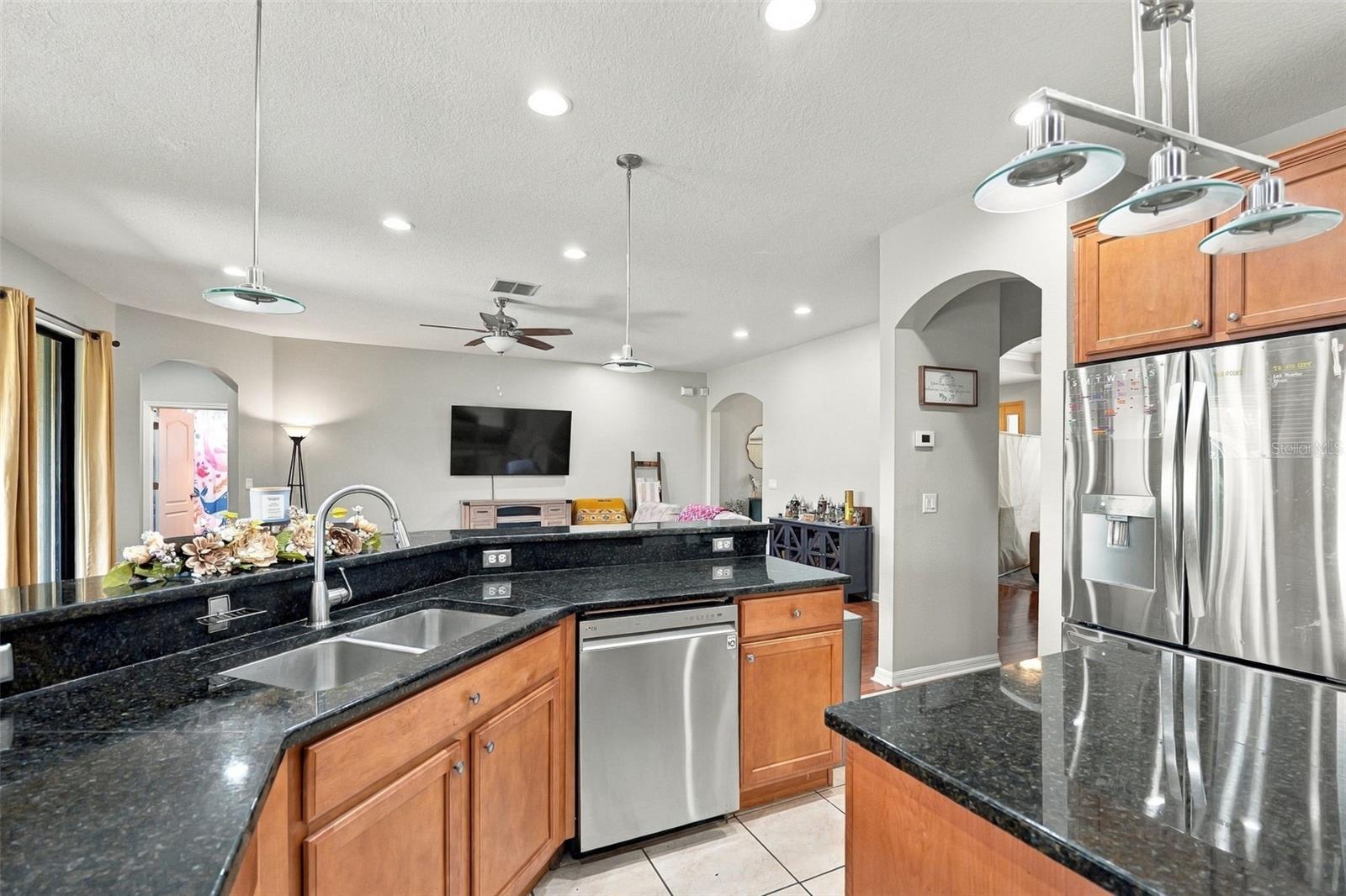 9808 CARR RD — photo 13